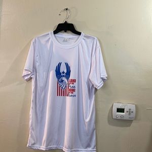 Patriots T Shirt Size large🏈